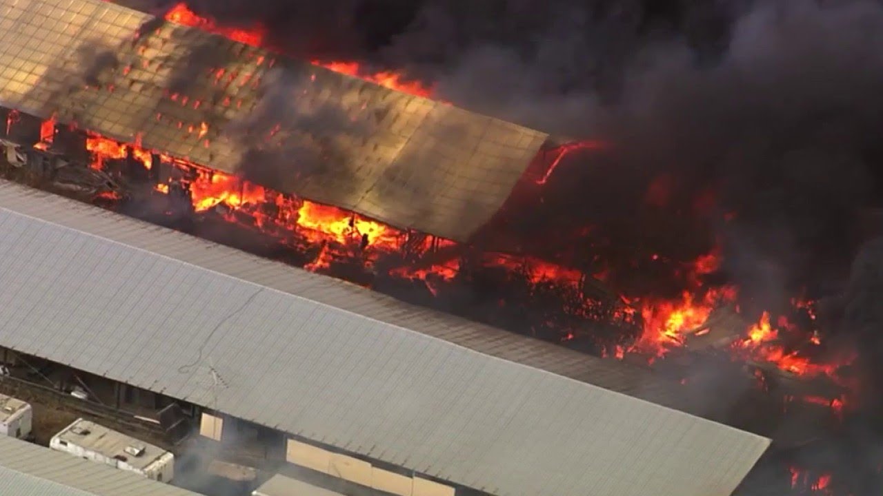 Large fire burning buildings near Livermore at Tesla, Cross roads | KTVU Large fire burning buildings near Livermore at Tesla, Cross roads | KTVU