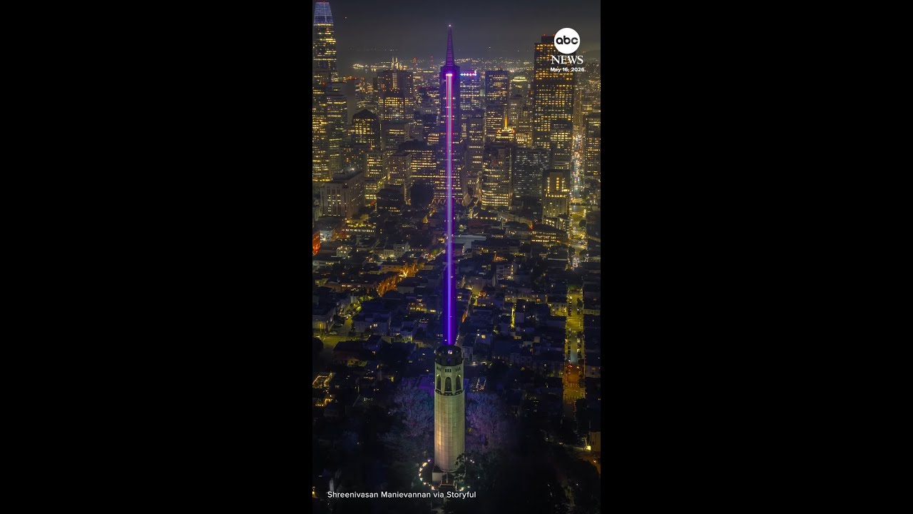 Transamerica Pyramid laser show lights up San Francisco skyline