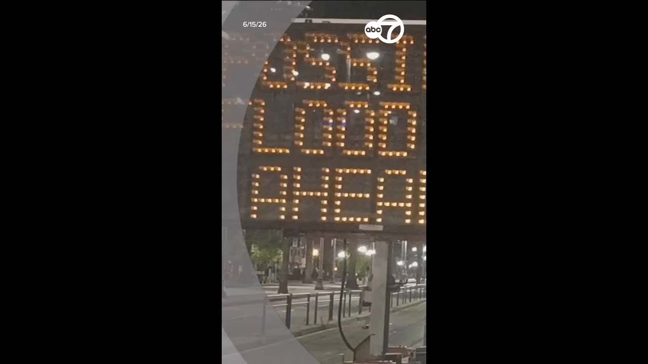 Unusually high tides flood SF’s embarcadero amid coastal advisory Unusually high tides flood SF’s embarcadero amid coastal advisory