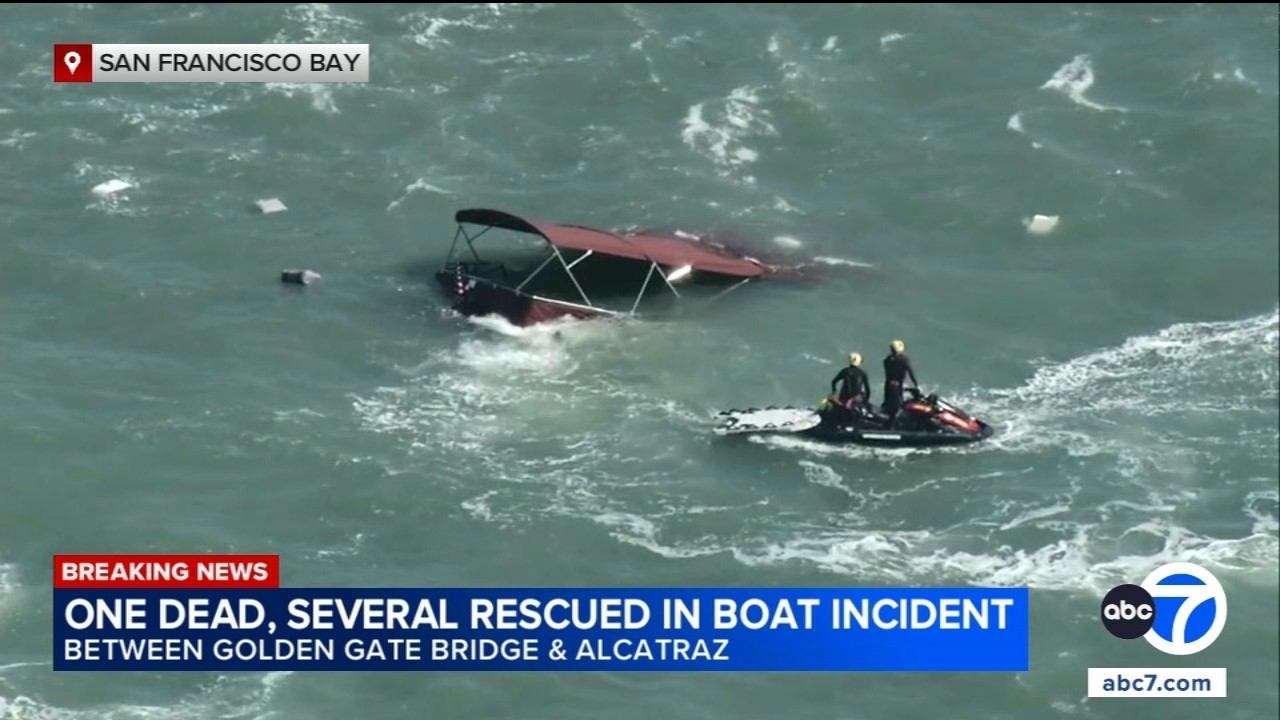 1 dead after boat sinks near Alcatraz Island in San Francisco Bay 1 dead after boat sinks near Alcatraz Island in San Francisco Bay