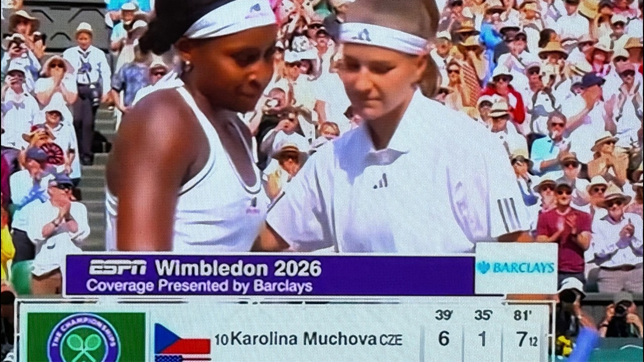 Coco Gauff Gives Karolina Muchova Gifts Hitting Easy Balls Back To Her, Loses 2026 Wimbledon Semi Coco Gauff Gives Karolina Muchova Gifts Hitting Easy Balls Back To Her, Loses 2026 Wimbledon Semi